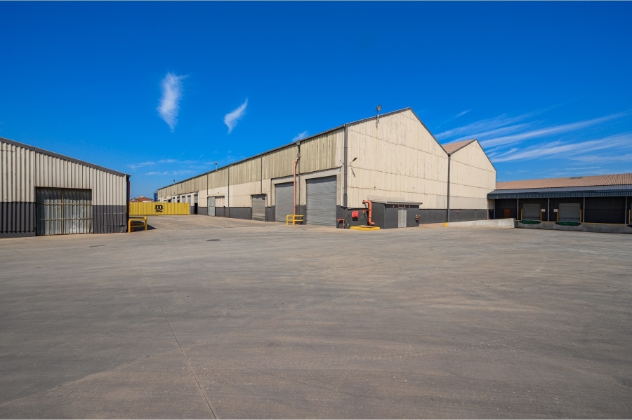 Commercial Property for Sale in Markman Industrial Eastern Cape